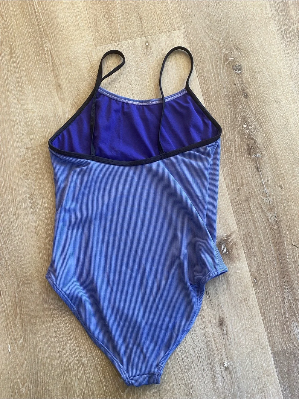 Under Armour Girls' Purple Ribbed One-Piece Swimsuit Black Trim Size 14 ✨